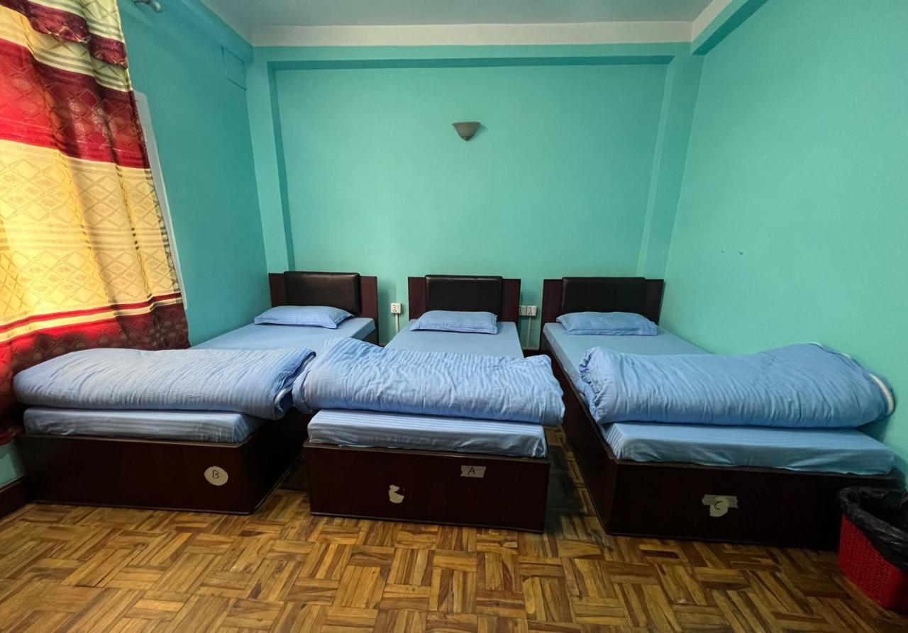 Hello Ktm Hostel カトマンズ エクステリア 写真