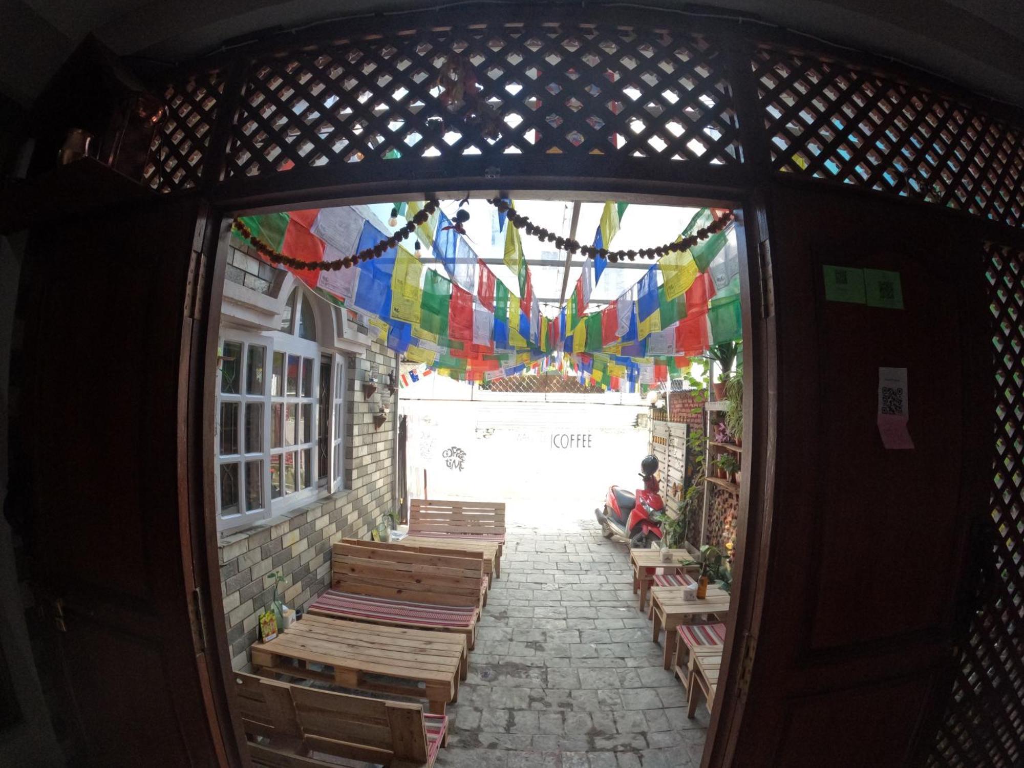 Hello Ktm Hostel カトマンズ エクステリア 写真