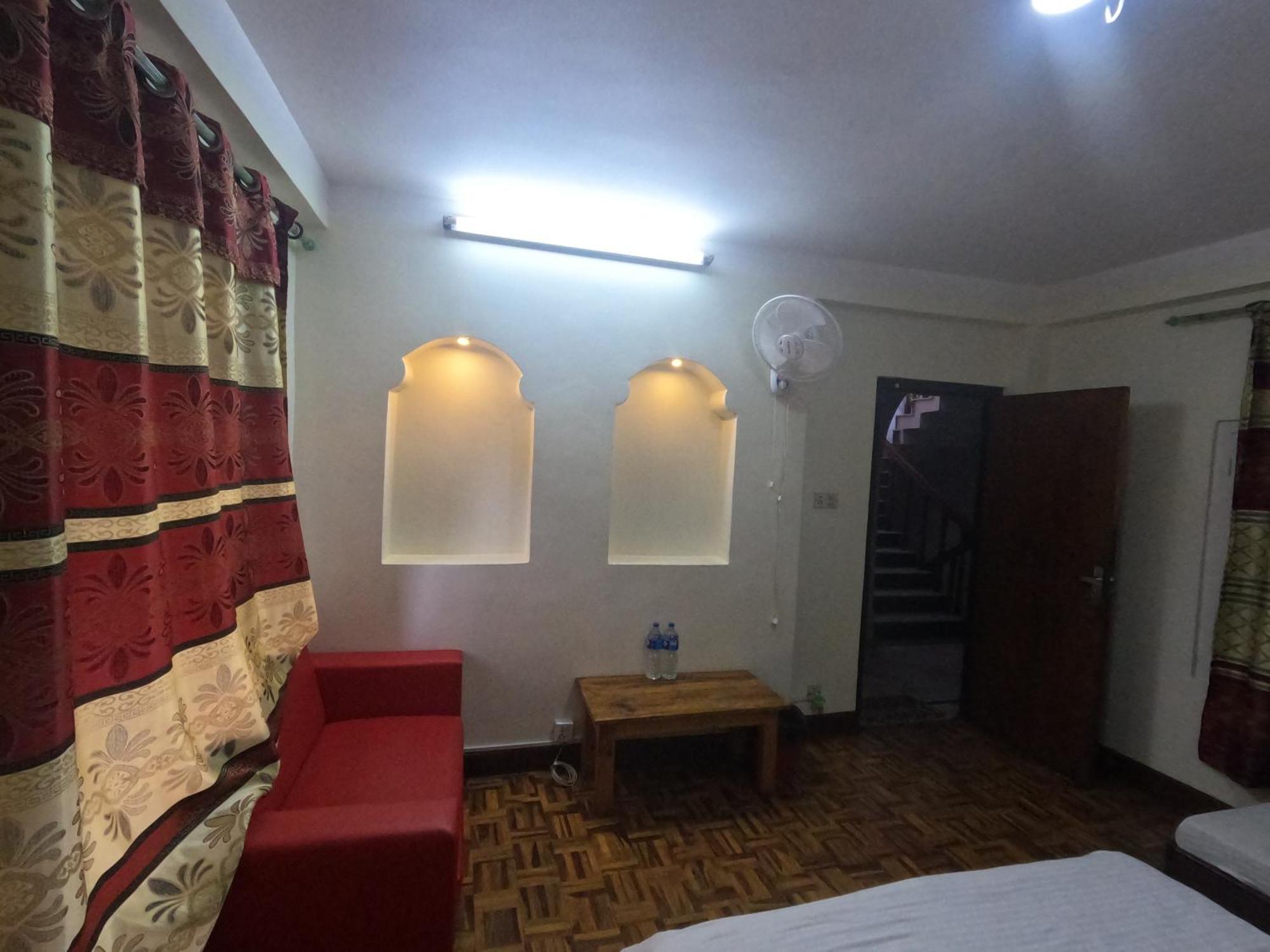 Hello Ktm Hostel カトマンズ エクステリア 写真