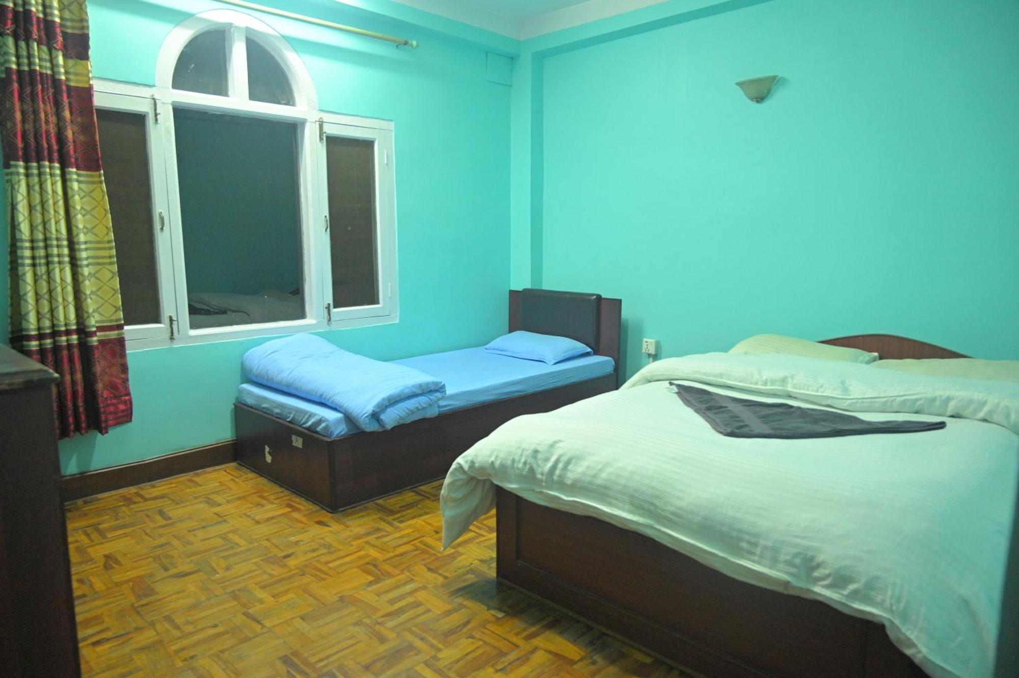 Hello Ktm Hostel カトマンズ エクステリア 写真