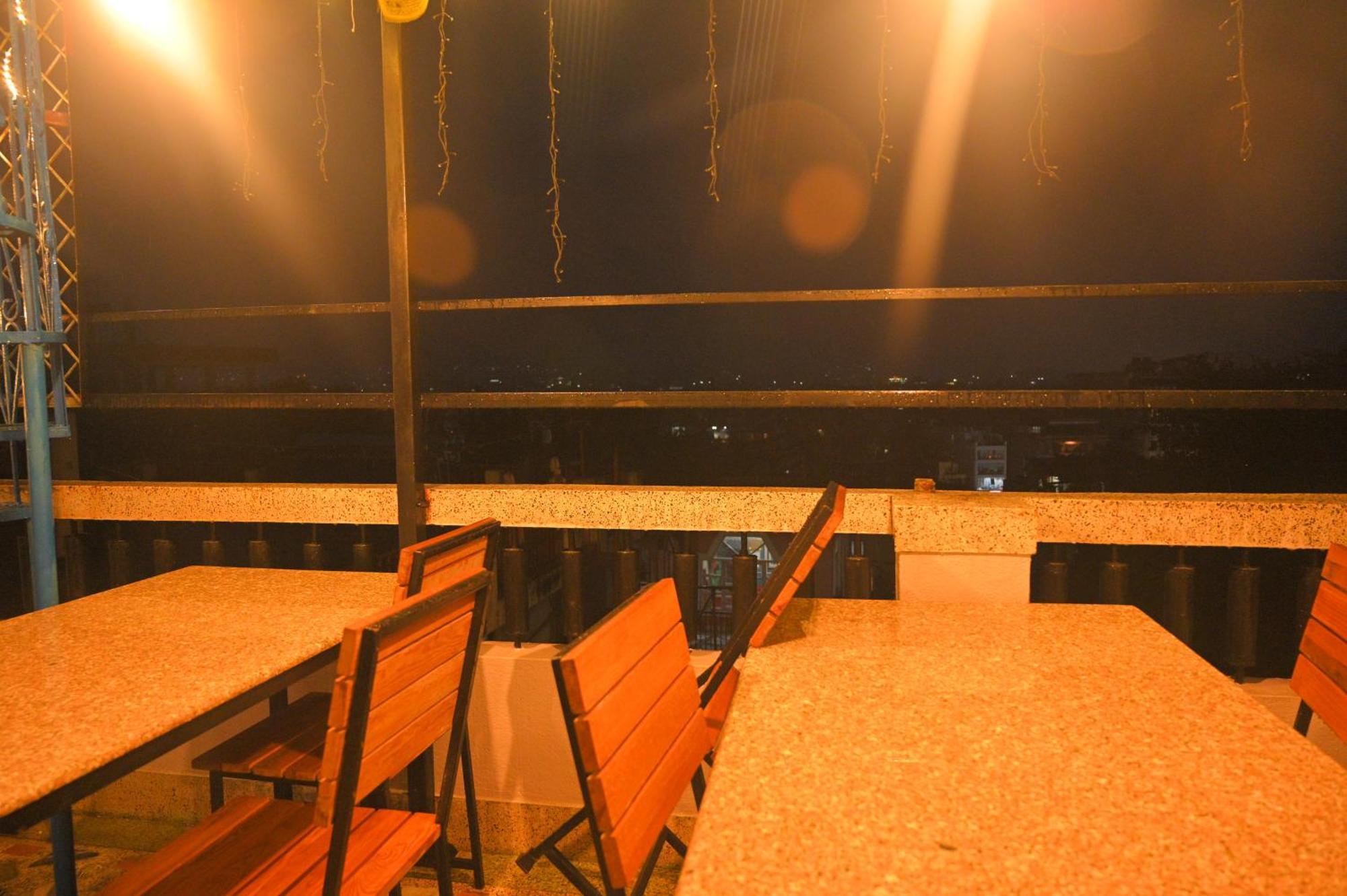 Hello Ktm Hostel カトマンズ エクステリア 写真