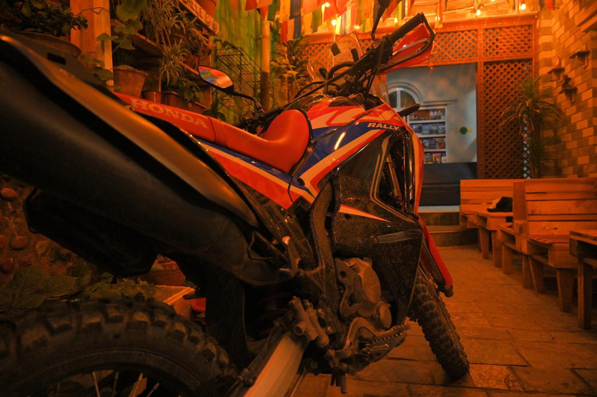 Hello Ktm Hostel カトマンズ エクステリア 写真