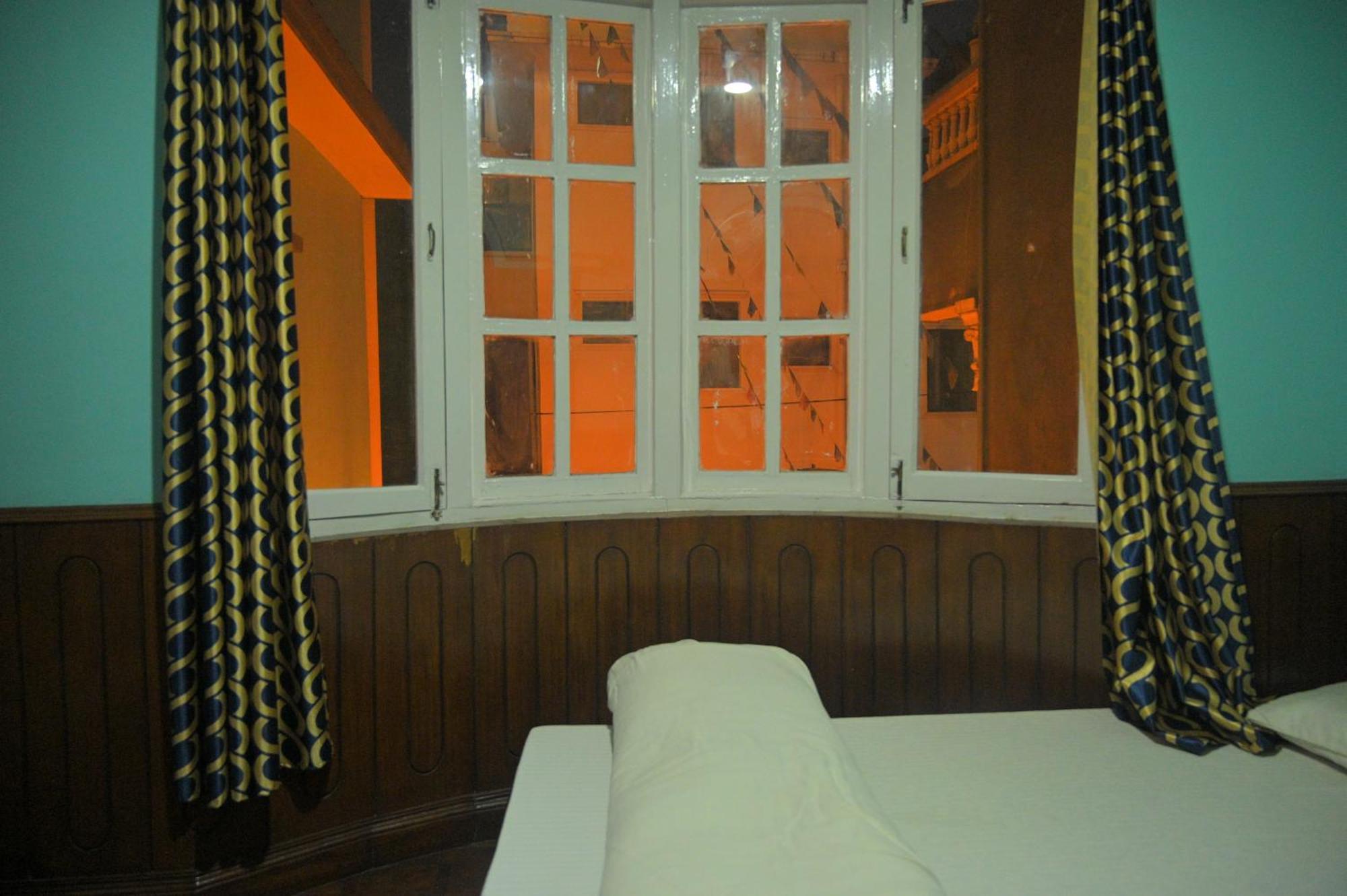 Hello Ktm Hostel カトマンズ エクステリア 写真