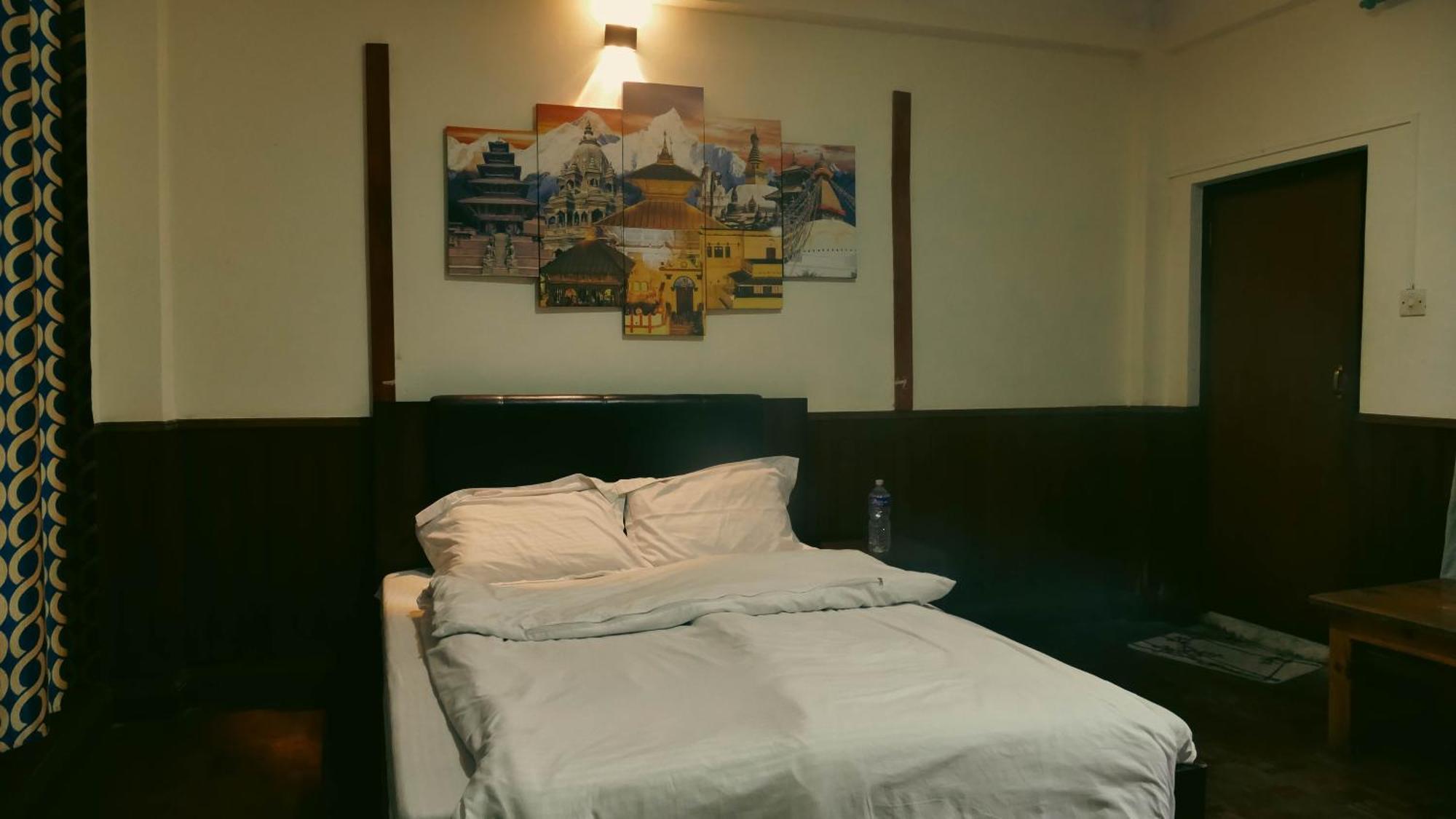 Hello Ktm Hostel カトマンズ エクステリア 写真