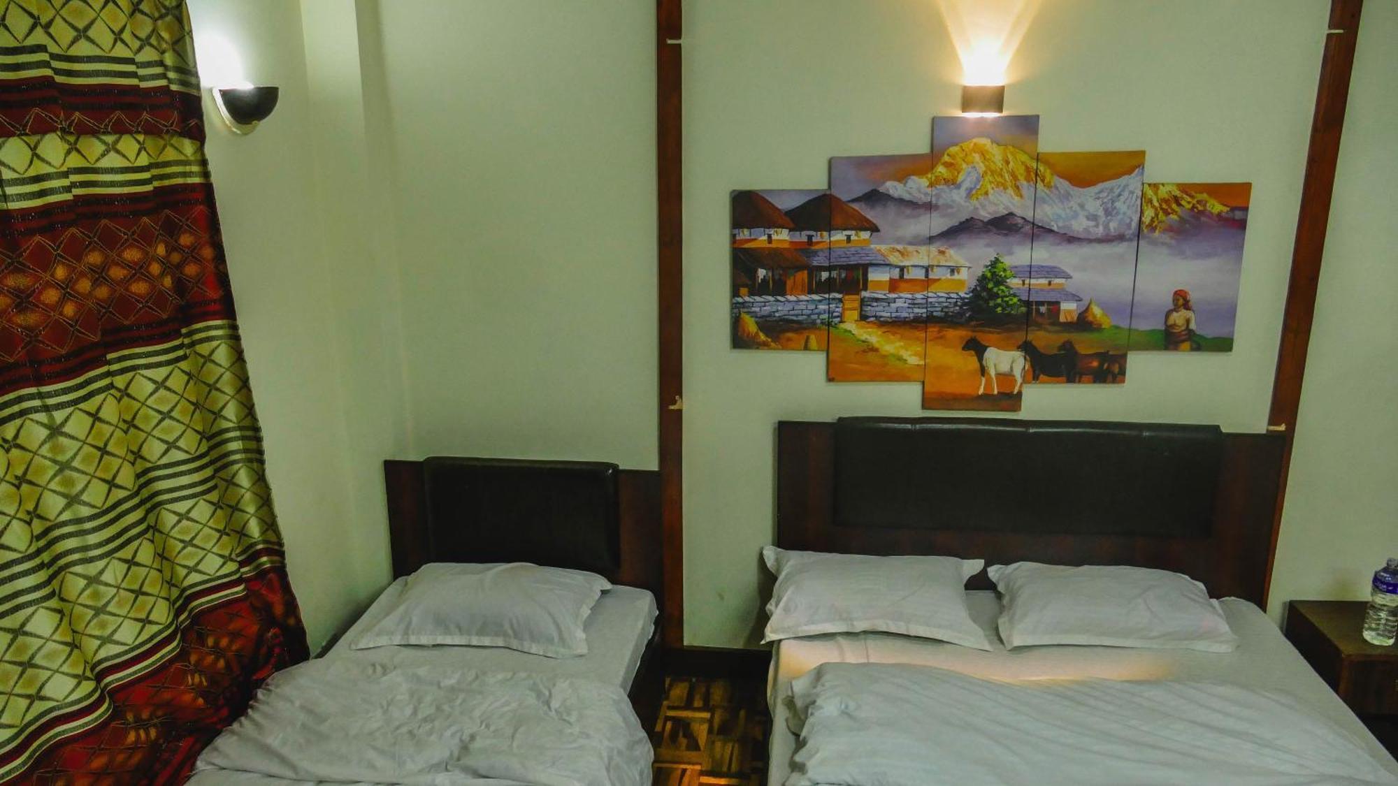 Hello Ktm Hostel カトマンズ エクステリア 写真
